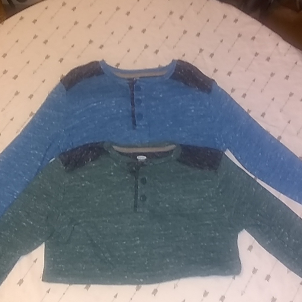 Young boys long sleeve 3 button shirts